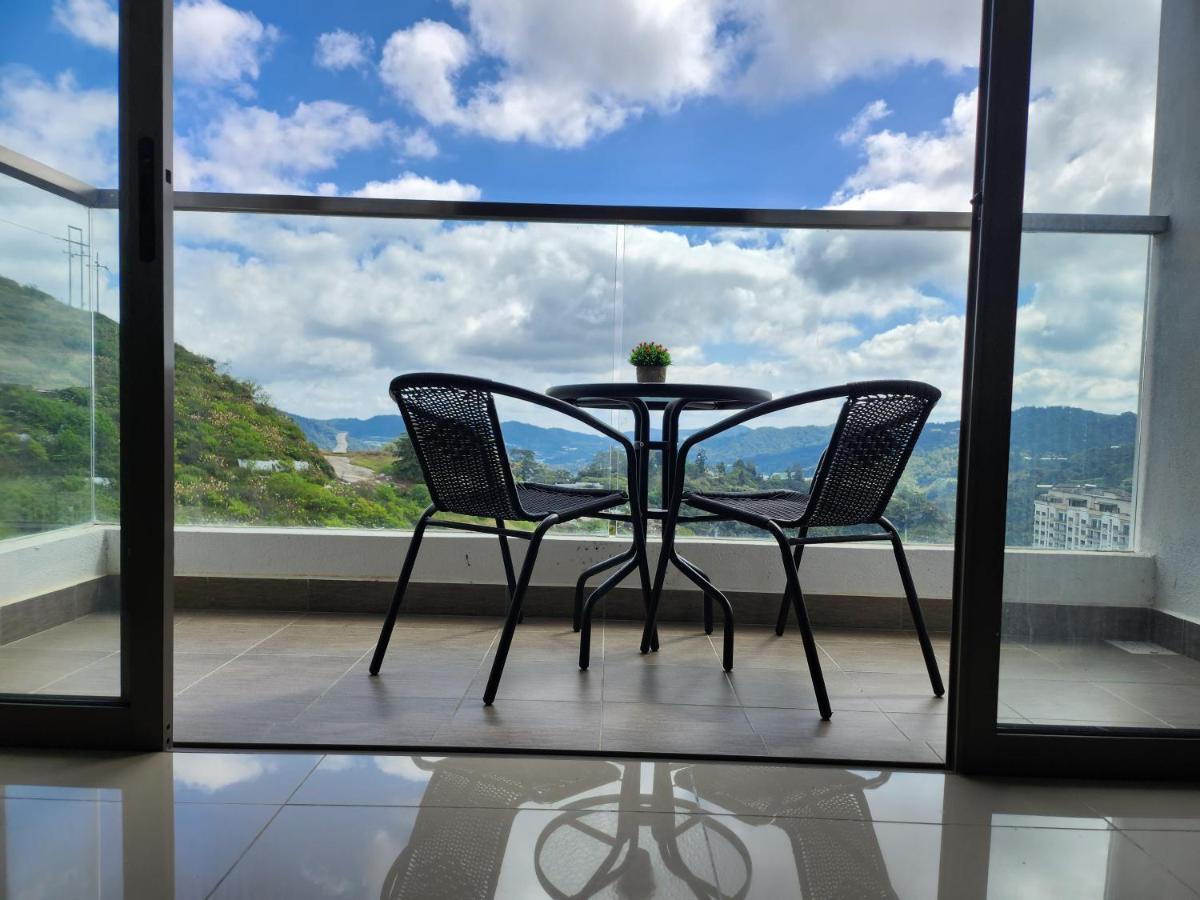 Relax Bear Homestay Tanah Rata Eksteriør bilde